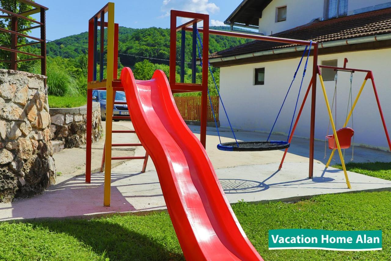 Vacation Home Alan 2 Kulen Vakuf Eksteriør billede