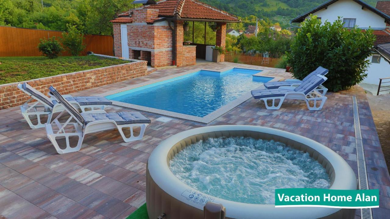 Vacation Home Alan 2 Kulen Vakuf Eksteriør billede