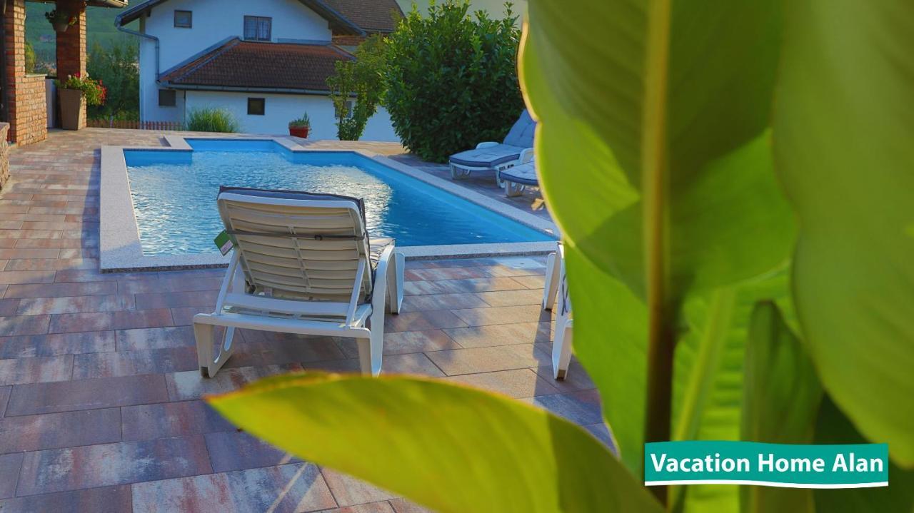 Vacation Home Alan 2 Kulen Vakuf Eksteriør billede