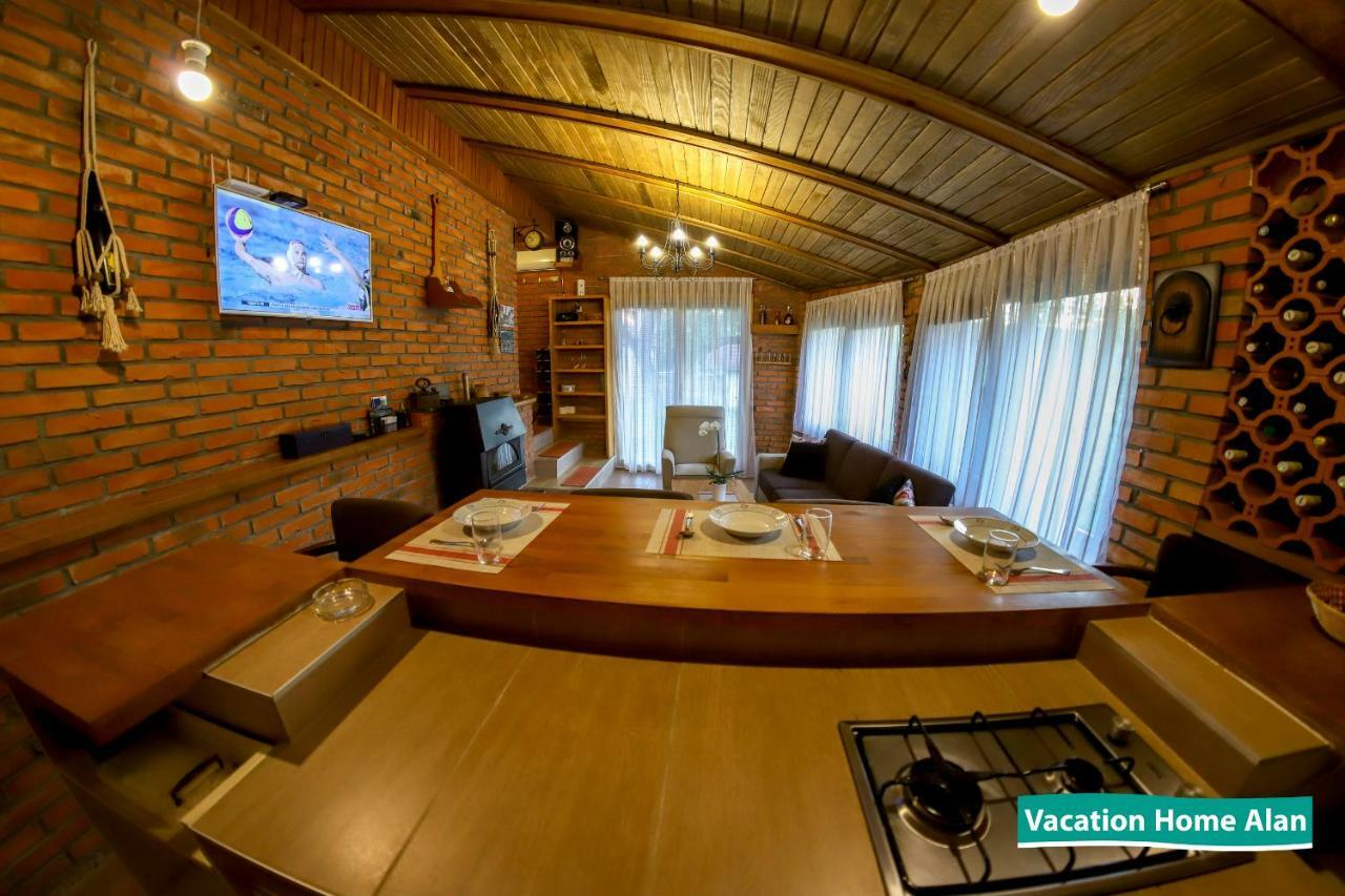 Vacation Home Alan 2 Kulen Vakuf Eksteriør billede